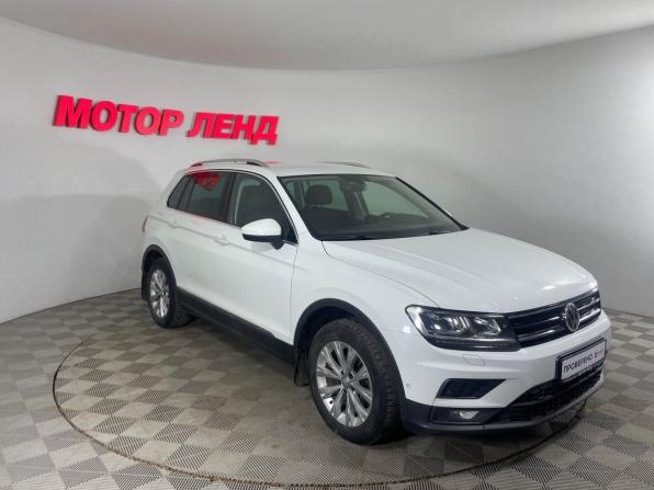 Volkswagen Tiguan II с пробегом 2017 года, цена 1 849 000 рублей, 215347 км, внедорожник, Автокод Объявления