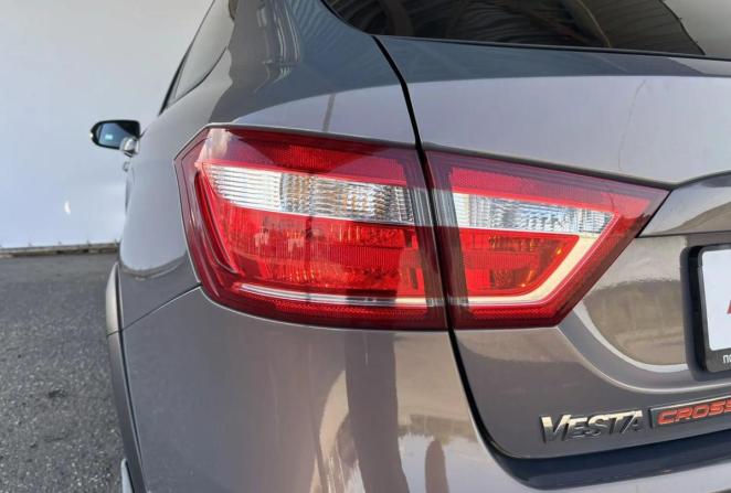 Lada (ВАЗ) Vesta I с пробегом 2019 года, цена 1 045 000 рублей, 131416 км, универсал, Автокод Объявления