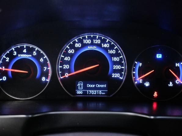 Hyundai Santa Fe II Рестайлинг с пробегом 2010 года, цена 1 017 000 рублей, 170200 км, внедорожник, Автокод Объявления