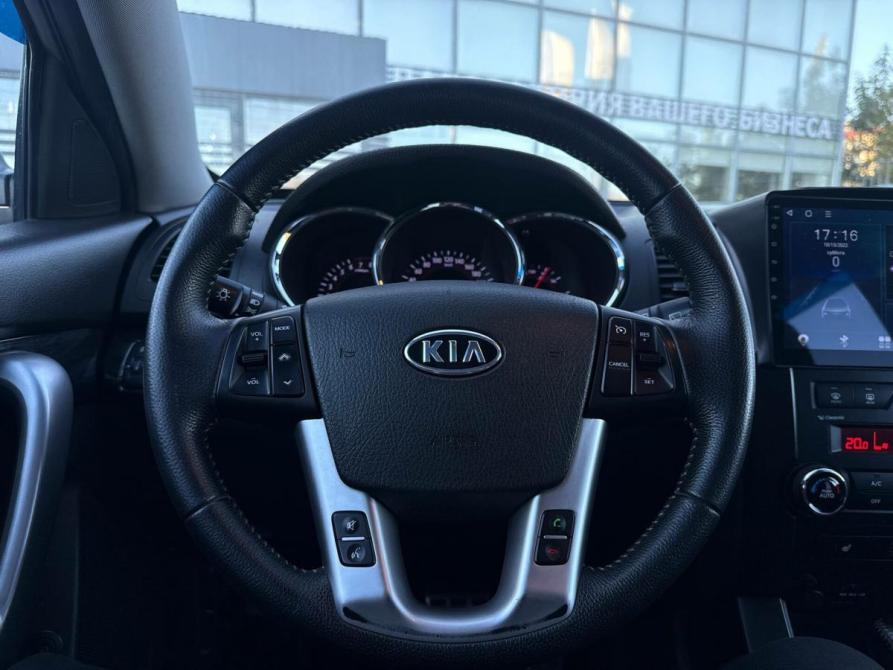 Kia Sorento II Омск  - изображение 9