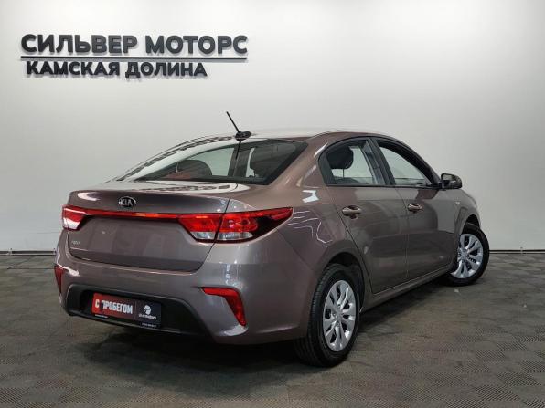 Kia Rio IV с пробегом 2020 года, цена 1 390 000 рублей, 91900 км, седан, Автокод Объявления