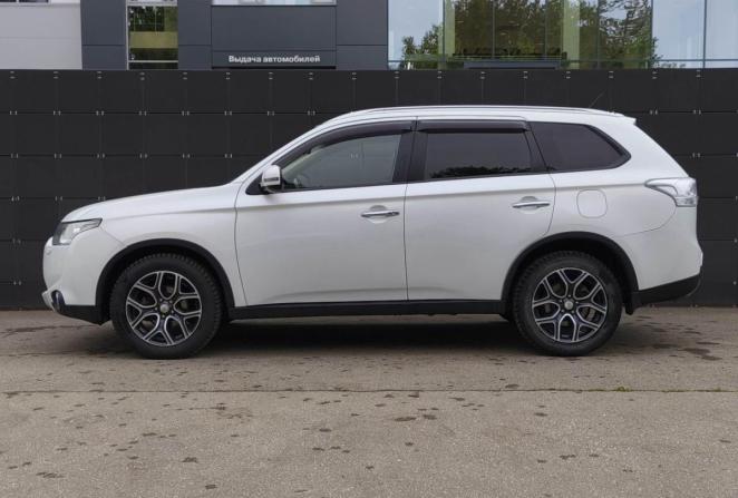 Mitsubishi Outlander III с пробегом 2014 года, цена 1 395 000 рублей, 187028 км, внедорожник, Автокод Объявления