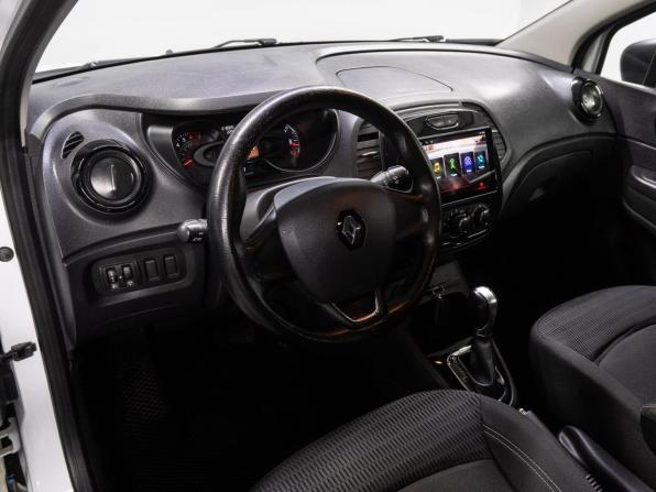 Renault Kaptur I с пробегом 2017 года, цена 1 069 000 рублей, 218992 км, внедорожник, Автокод Объявления