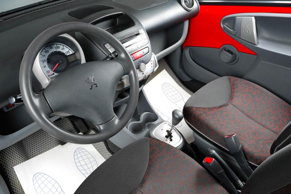 Peugeot 107 I Рестайлинг Тюмень  - изображение 8