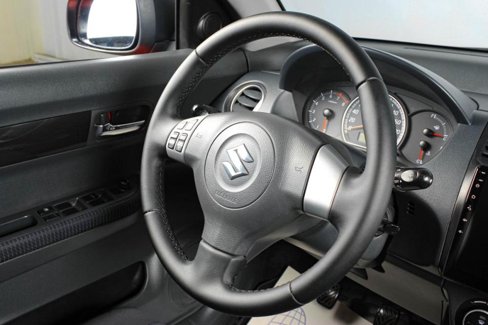 Suzuki Swift III Тюмень  - изображение 12
