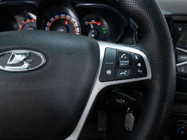 Lada (ВАЗ) Vesta I с пробегом 2021 года, цена 1 029 000 рублей, 103034 км, седан, Автокод Объявления