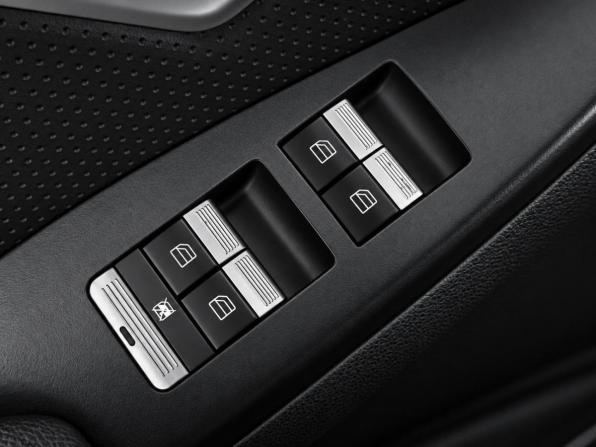 Lifan X60 I Рестайлинг с пробегом 2016 года, цена 799 000 рублей, 106071 км, внедорожник, Автокод Объявления