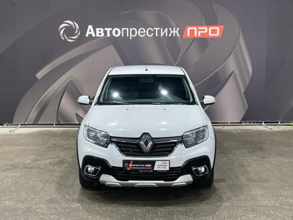 Renault Logan II Рестайлинг с пробегом 2020 года, цена 950 000 рублей, 73133 км, седан, Автокод Объявления