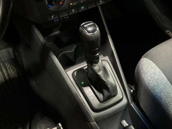 Skoda Rapid II с пробегом 2021 года, цена 1 399 000 рублей, 83389 км, лифтбек, Автокод Объявления
