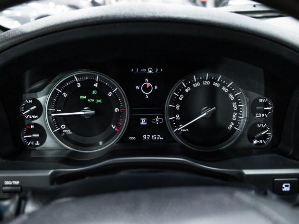 Toyota Land Cruiser 200 Series Рестайлинг 2 с пробегом 2019 года, цена 8 700 000 рублей, 93152 км, внедорожник, Автокод Объявления
