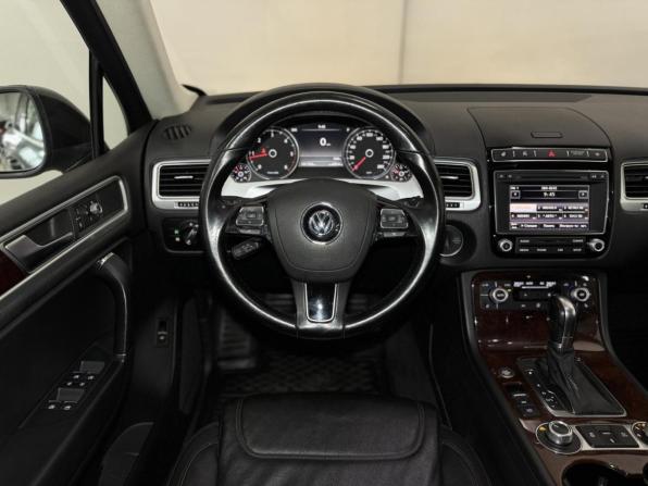 Volkswagen Touareg II Рестайлинг с пробегом 2015 года, цена 2 999 000 рублей, 131754 км, внедорожник, Автокод Объявления