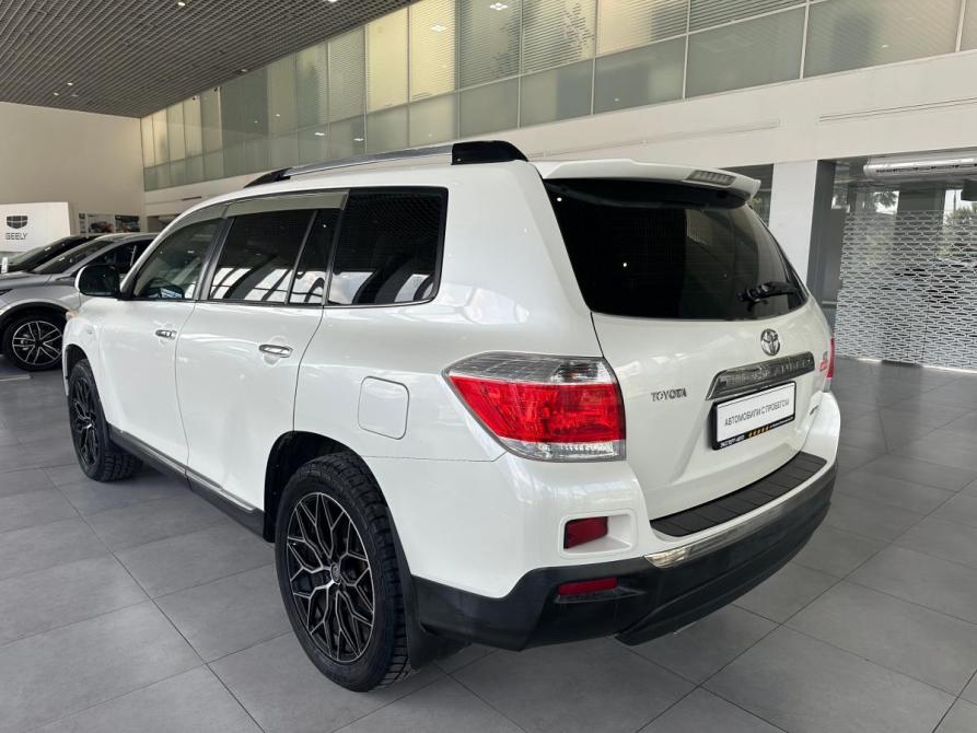 Toyota Highlander II (XU40) Рестайлинг Новосибирск  - изображение 8