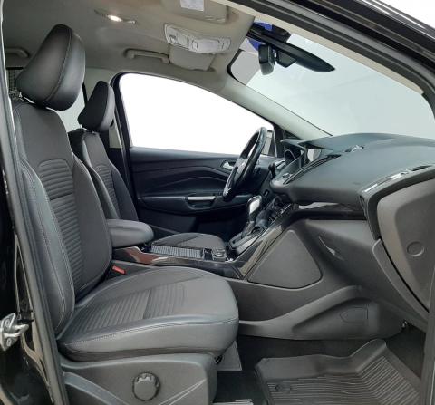 Ford Kuga II Рестайлинг с пробегом 2017 года, цена 1 499 000 рублей, 171608 км, внедорожник, Автокод Объявления