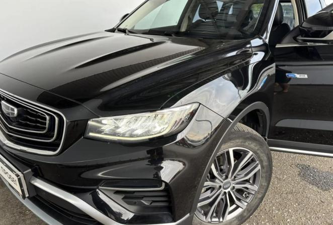 Geely Atlas Pro с пробегом 2023 года, цена 2 250 000 рублей, 53212 км, внедорожник, Автокод Объявления
