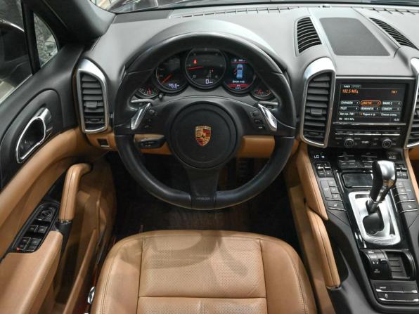 Porsche Cayenne II (958) с пробегом 2014 года, цена 3 430 000 рублей, 59508 км, внедорожник, Автокод Объявления