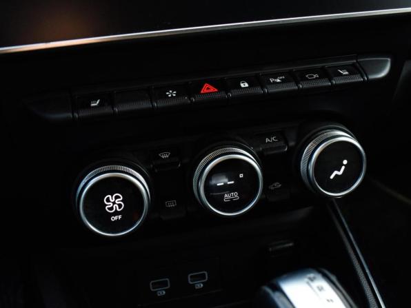 Renault Arkana I с пробегом 2019 года, цена 1 670 000 рублей, 92303 км, внедорожник, Автокод Объявления
