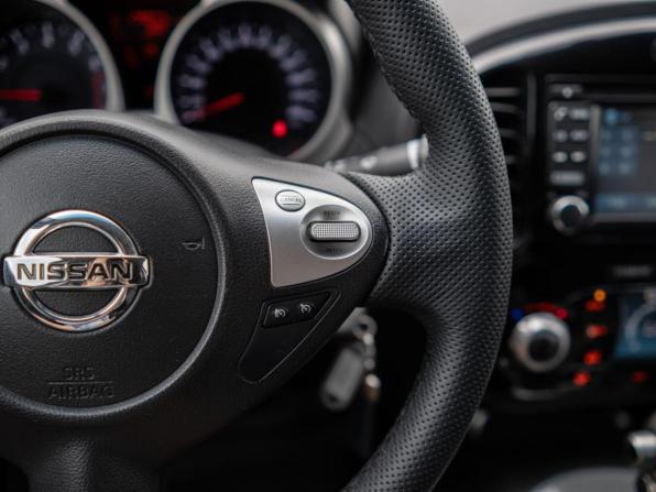 Nissan Juke I Рестайлинг с пробегом 2014 года, цена 1 299 000 рублей, 175077 км, внедорожник, Автокод Объявления