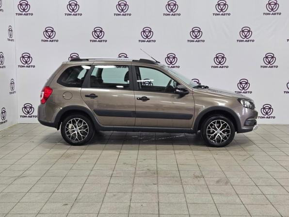 Lada (ВАЗ) Granta I Рестайлинг с пробегом 2024 года, цена 1 043 000 рублей, 12260 км, универсал, Автокод Объявления