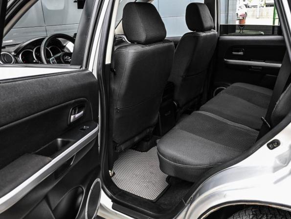 Suzuki Grand Vitara II Рестайлинг с пробегом 2010 года, цена 1 129 000 рублей, 226884 км, внедорожник, Автокод Объявления