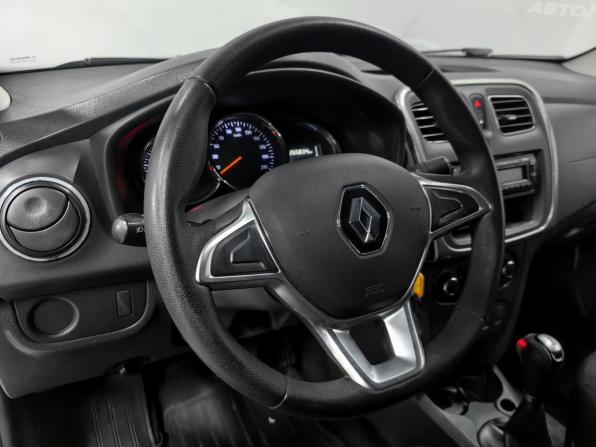 Renault Logan II Рестайлинг с пробегом 2019 года, цена 580 000 рублей, 265000 км, седан, Автокод Объявления