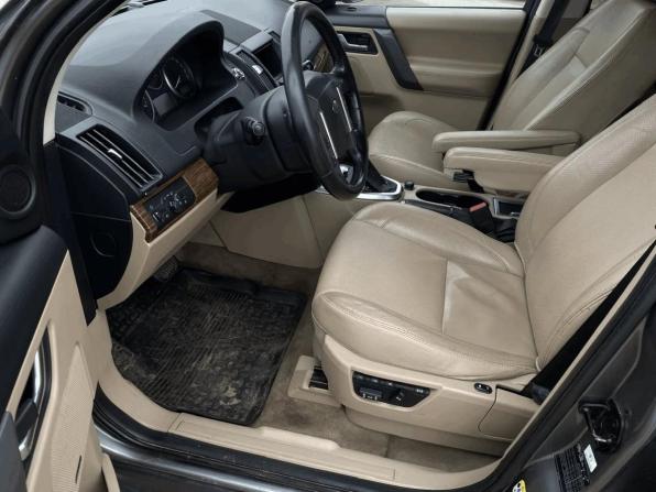 Land Rover Freelander II с пробегом 2008 года, цена 895 000 рублей, 267923 км, внедорожник, Автокод Объявления