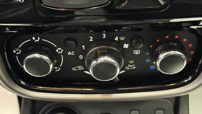 Renault Duster I с пробегом 2014 года, цена 809 000 рублей, 194390 км, внедорожник, Автокод Объявления