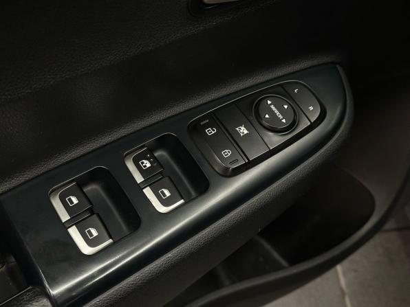 Kia Rio IV с пробегом 2019 года, цена 1 479 900 рублей, 71675 км, седан, Автокод Объявления