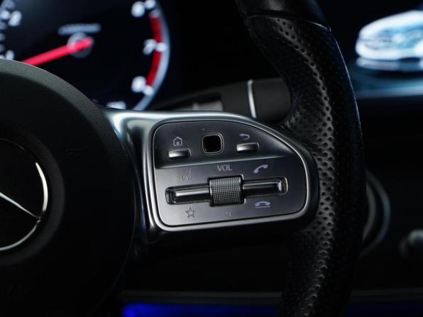 Mercedes-Benz E-Класс V (W213 S213 C238) с пробегом 2018 года, цена 3 190 000 рублей, 86113 км, седан, Автокод Объявления