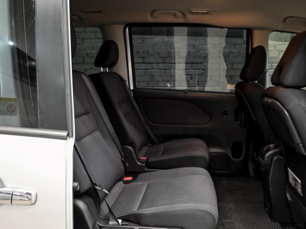 Nissan Serena V (C27) с пробегом 2017 года, цена 2 030 000 рублей, 119016 км, минивэн, Автокод Объявления