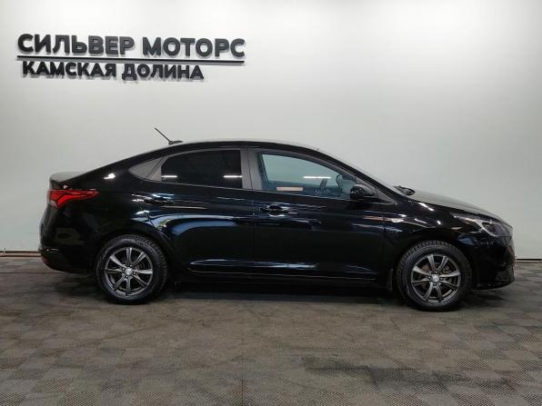 Hyundai Solaris II Рестайлинг с пробегом 2021 года, цена 1 520 000 рублей, 121430 км, седан, Автокод Объявления
