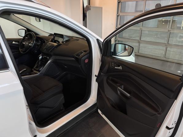 Ford Kuga II с пробегом 2014 года, цена 1 300 000 рублей, 173313 км, внедорожник, Автокод Объявления