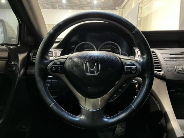 Honda Accord VIII с пробегом 2010 года, цена 930 000 рублей, 257716 км, седан, Автокод Объявления