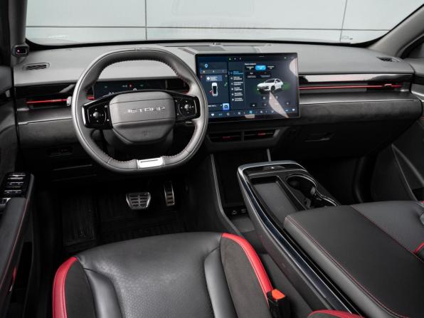 JETOUR DASHING I с пробегом 2023 года, цена 1 975 000 рублей, 39766 км, внедорожник, Автокод Объявления