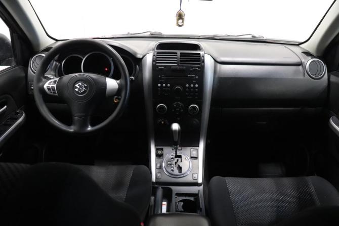 Suzuki Grand Vitara II с пробегом 2006 года, цена 775 000 рублей, 286568 км, внедорожник, Автокод Объявления