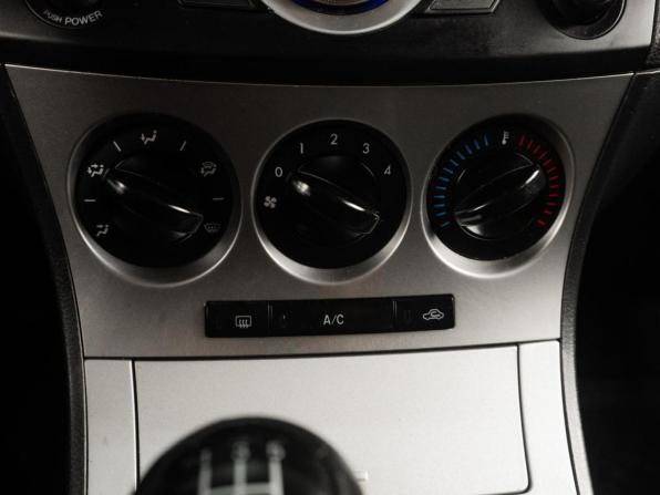 Mazda 3 II (BL) с пробегом 2010 года, цена 749 000 рублей, 230010 км, хэтчбек, Автокод Объявления