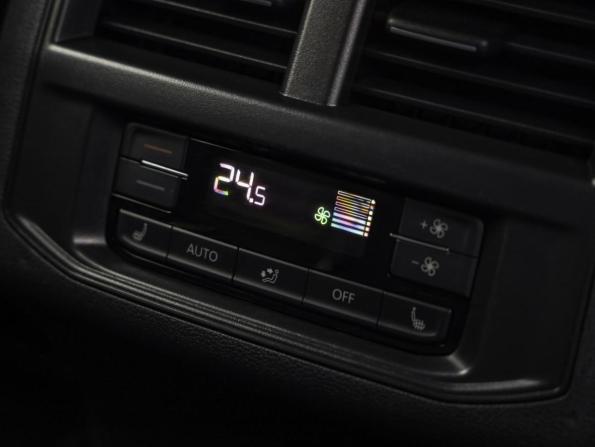 Volkswagen Teramont I Рестайлинг с пробегом 2021 года, цена 4 199 000 рублей, 115060 км, внедорожник, Автокод Объявления