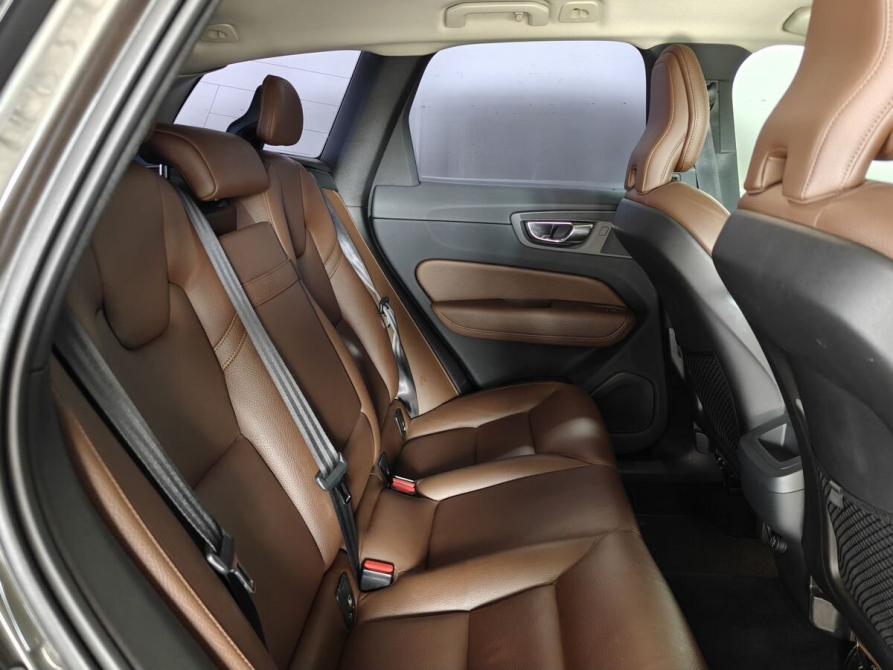 Volvo XC60 II Москва  - изображение 10