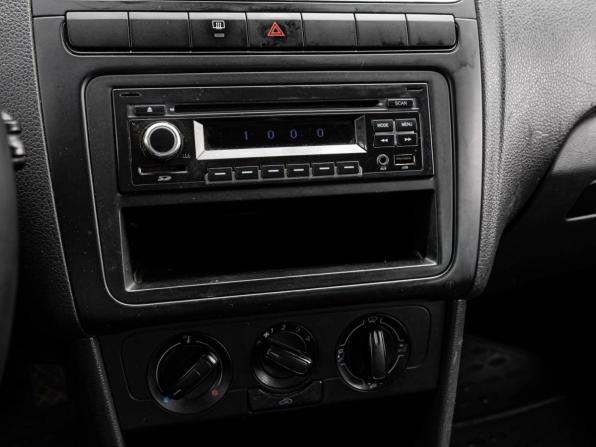 Volkswagen Polo V с пробегом 2014 года, цена 550 000 рублей, 95586 км, седан, Автокод Объявления