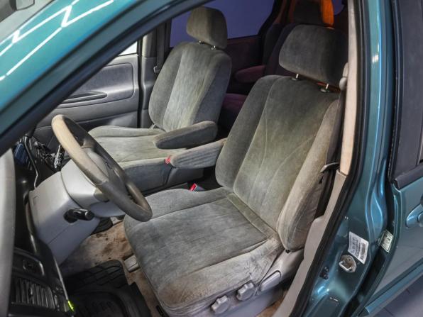 Mazda MPV II (LW) с пробегом 2000 года, цена 599 000 рублей, 355530 км, минивэн, Автокод Объявления