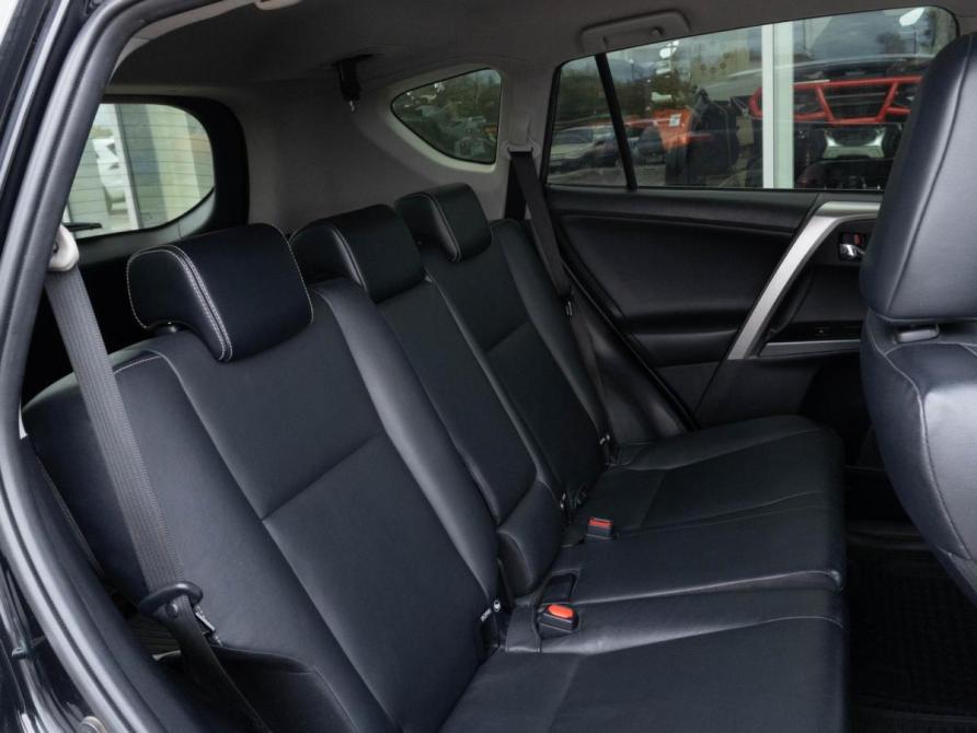 Toyota RAV4 IV (XA40) Рестайлинг Улан-Удэ  - изображение 12