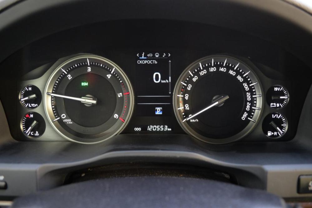 Toyota Land Cruiser 200 Series Рестайлинг 2 Иркутск  - изображение 15