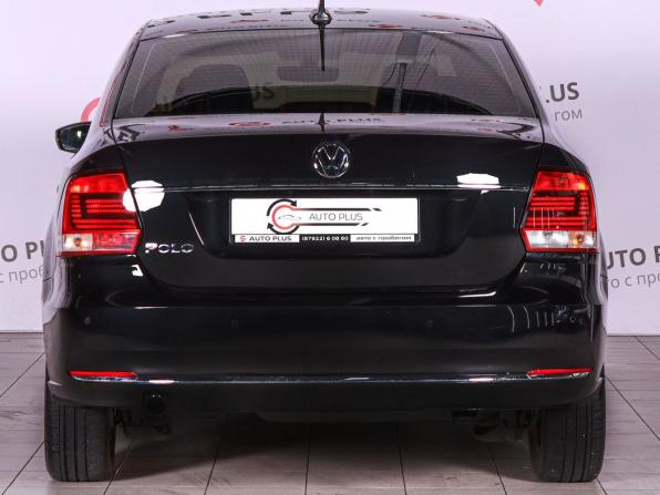 Volkswagen Polo V Рестайлинг с пробегом 2017 года, цена 930 000 рублей, 224756 км, седан, Автокод Объявления