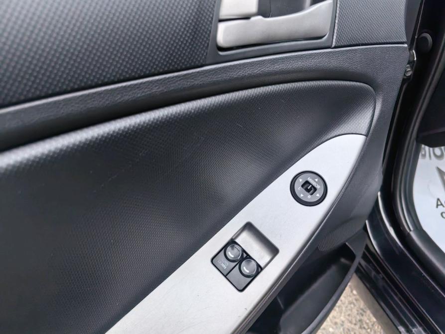 Hyundai Solaris I Рестайлинг Нижнекамск  - изображение 11