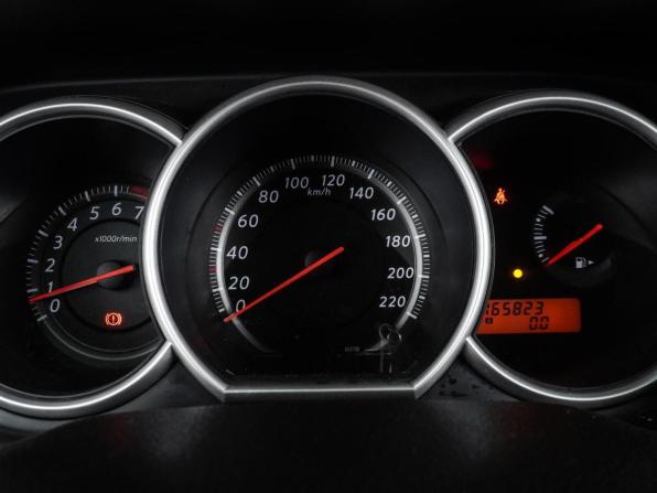 Nissan Tiida I Рестайлинг с пробегом 2010 года, цена 829 000 рублей, 165823 км, хэтчбек, Автокод Объявления