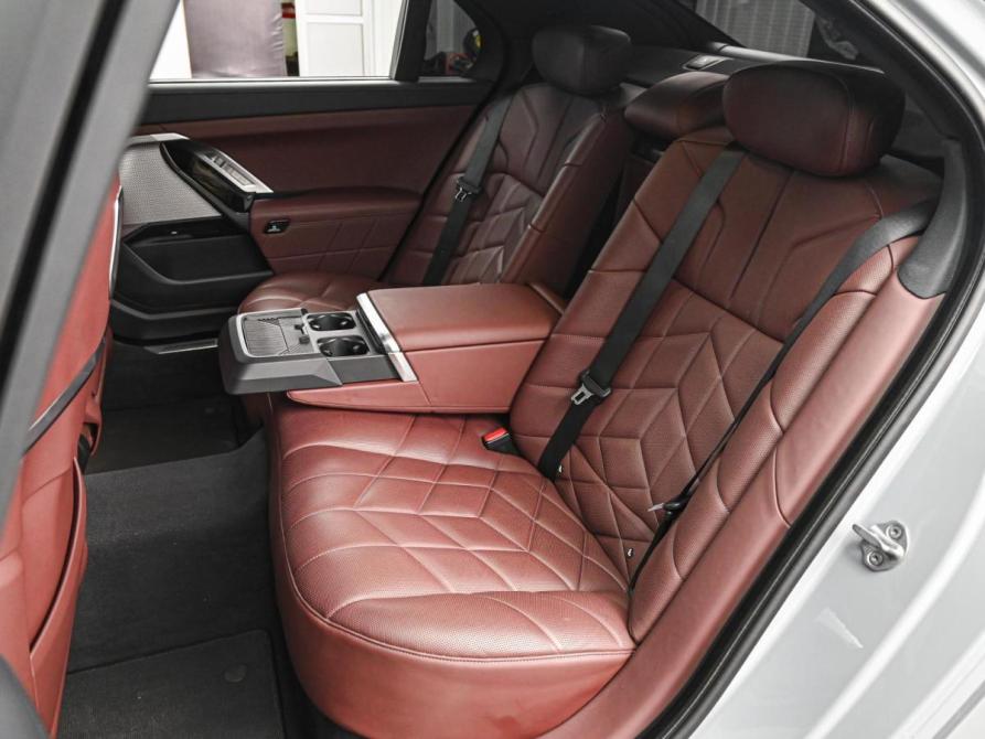 BMW 7 серии VII (G70) Ставрополь  - изображение 12