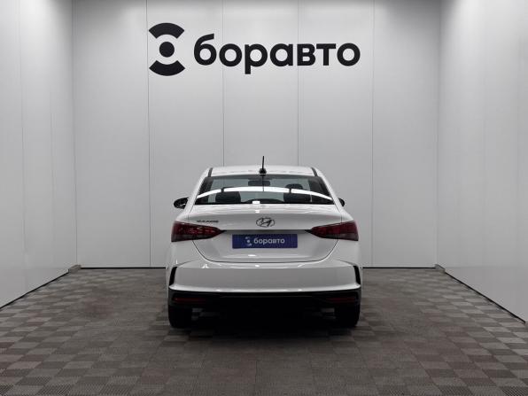 Hyundai Solaris II Рестайлинг с пробегом 2022 года, цена 1 560 000 рублей, 106956 км, седан, Автокод Объявления