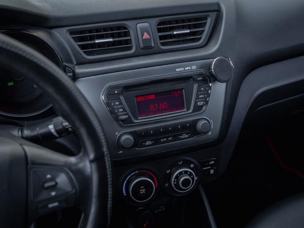 Kia Rio III с пробегом 2013 года, цена 460 000 рублей, 260710 км, седан, Автокод Объявления