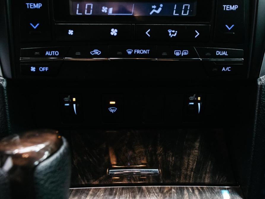 Toyota Camry VII (XV50) Рестайлинг Красноярск  - изображение 24
