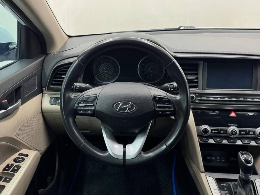 Hyundai Elantra VI (AD) Рестайлинг Ростов-на-Дону  - изображение 18