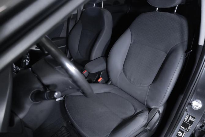 Hyundai Solaris I с пробегом 2012 года, цена 649 000 рублей, 195212 км, хэтчбек, Автокод Объявления